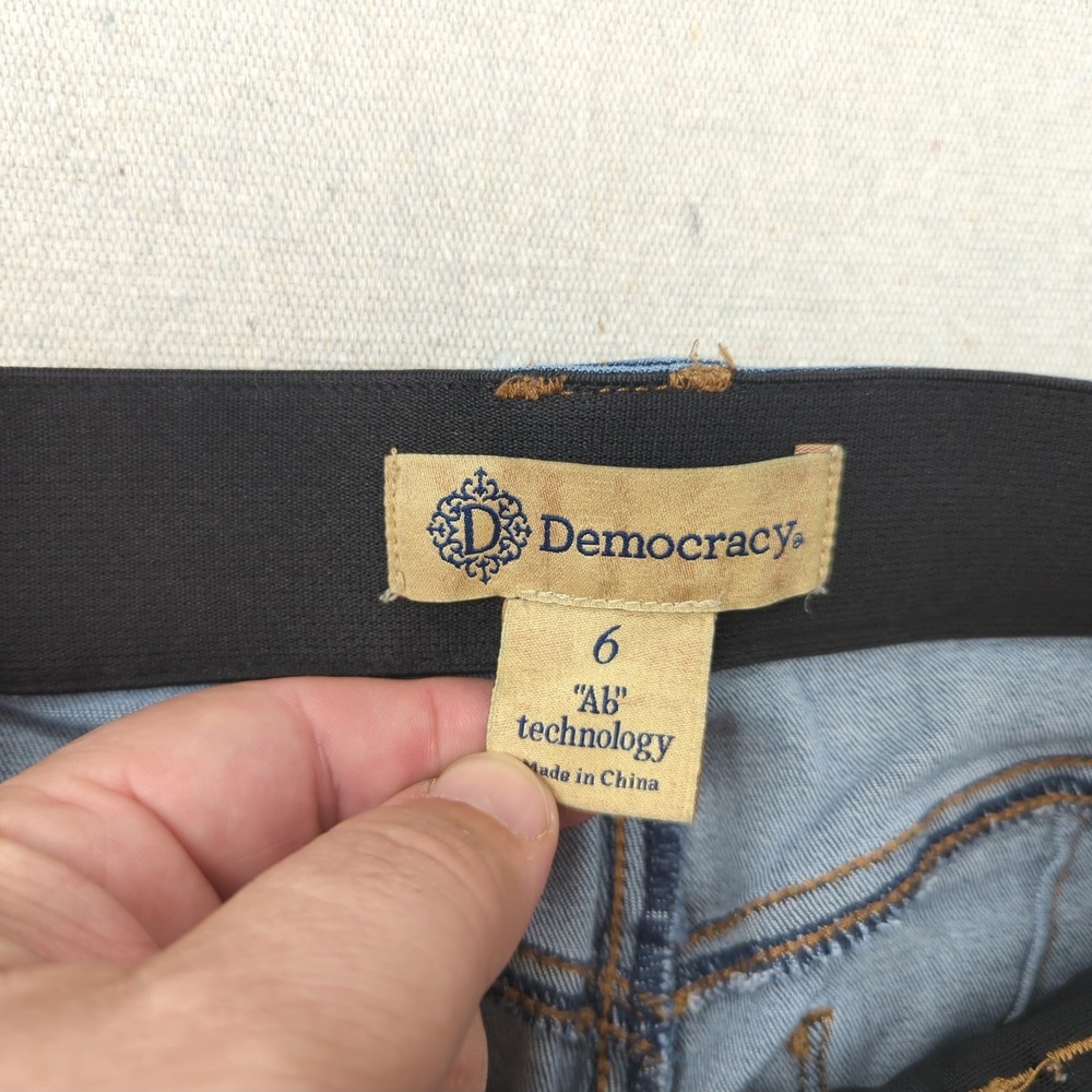 Democracy Women's Boot Cut Jeans in Dark Blue Denim with a cool frayed hem - Picture 9 of 15